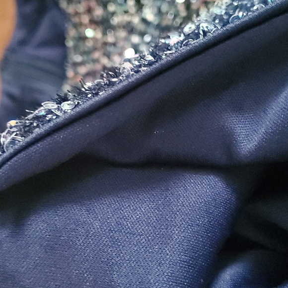 "Sexy Sequin Mini Dress Size XSmall – Sparkly Party / Celebration Outfit" - Picture 8 of 11